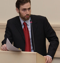 «Антикризисная» помощь семьям